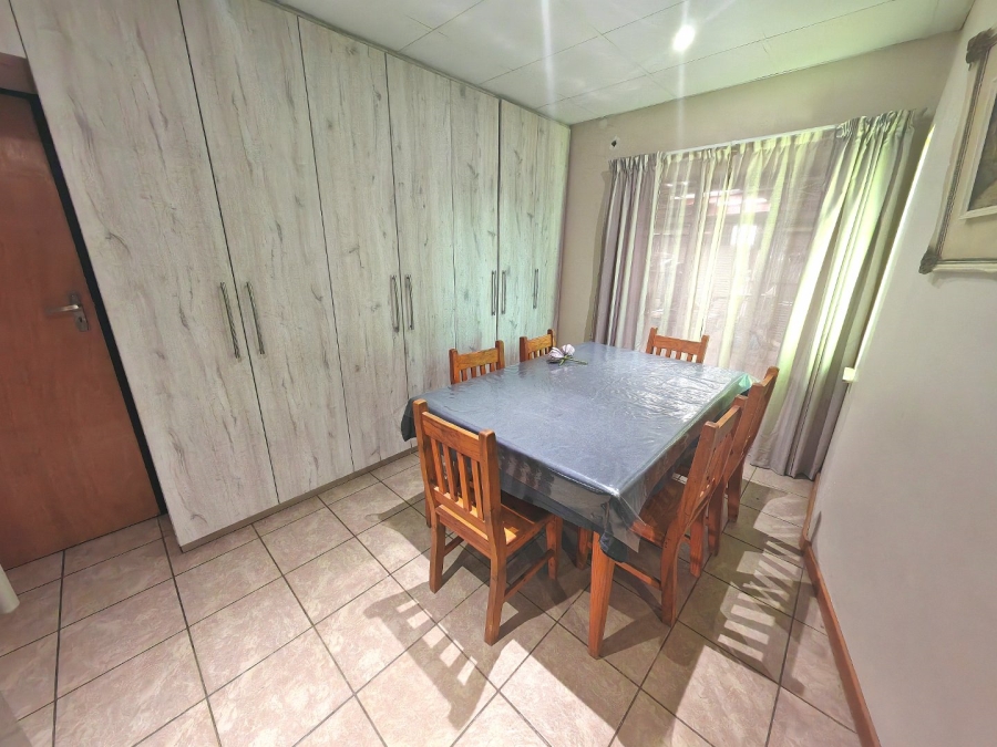 3 Bedroom Property for Sale in Uitsig Free State